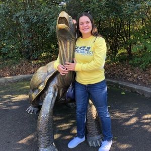 Meet your Posher, Bailey